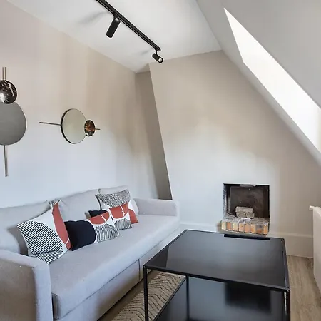 Residence Beaubourg Le Marais By Studio Prestige Parigi Esterno foto