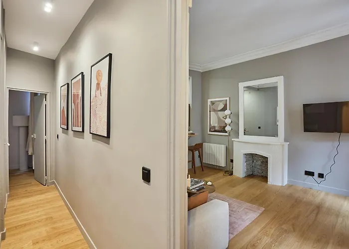 Residence Beaubourg Le Marais By Studio Prestige